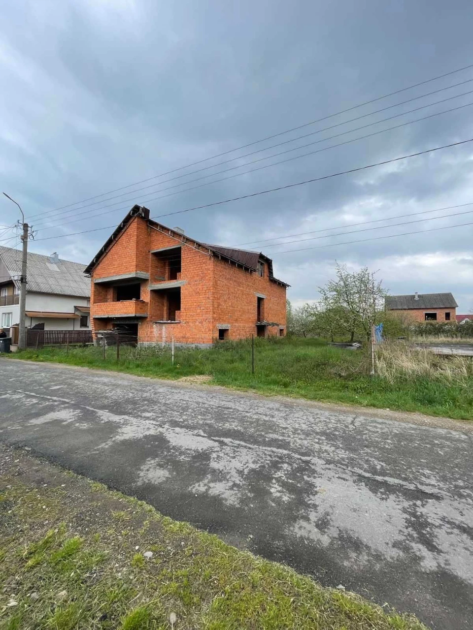 Продається будинок в Тячеві