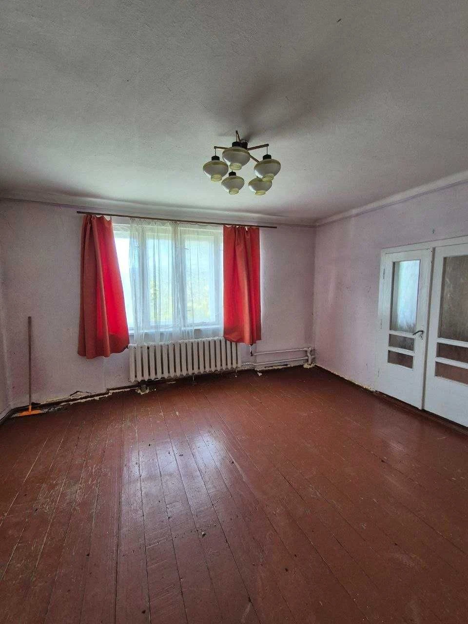 Продаж будинку 76 м² в престижному районі Тячева, 6.5 соток,