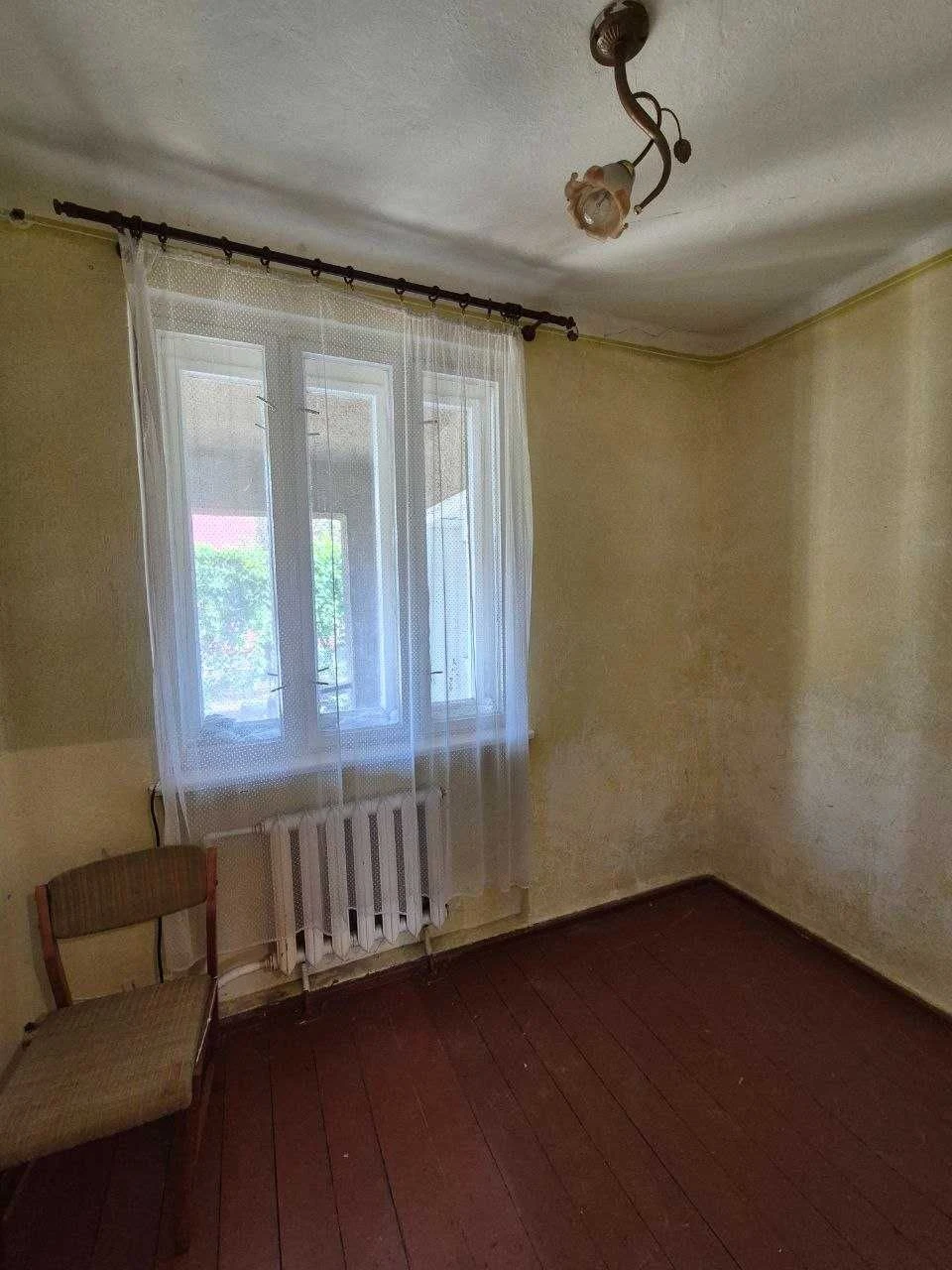 Продаж будинку 76 м² в престижному районі Тячева, 6.5 соток,