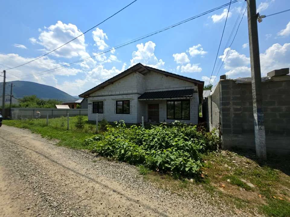 Будинок. Тячів, Прикордонна