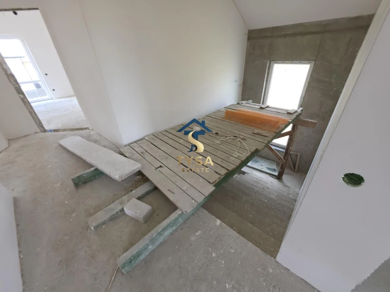 Ідеальний простір: новий сучасний будинок на 250 м² у місті