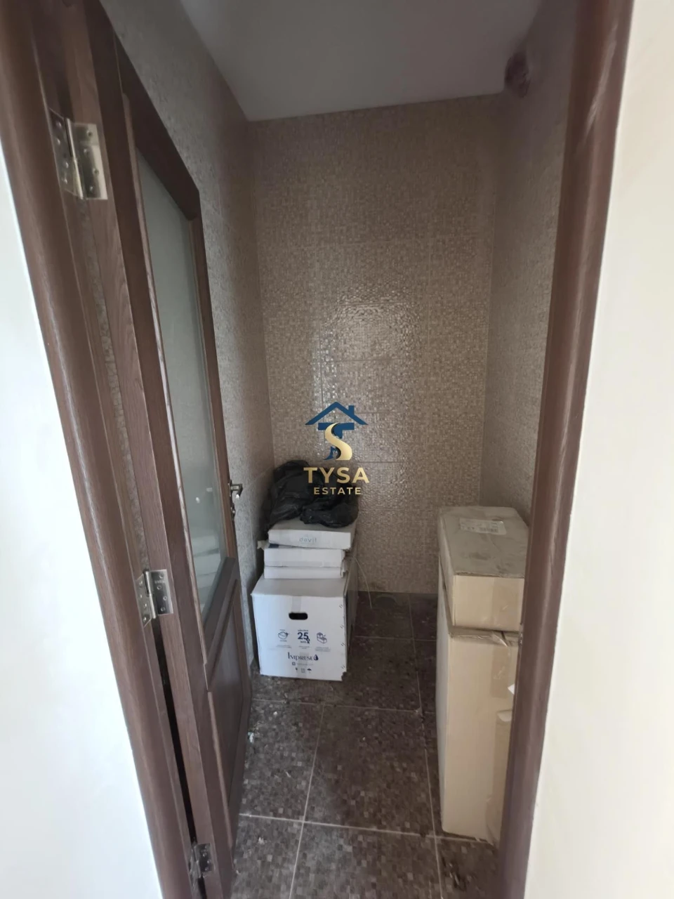 Ідеальний простір: новий сучасний будинок на 250 м² у місті