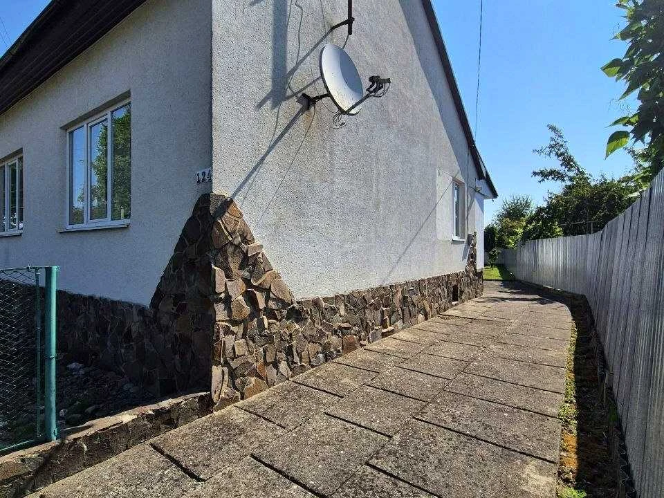 Будинок. Тячів, Травнева