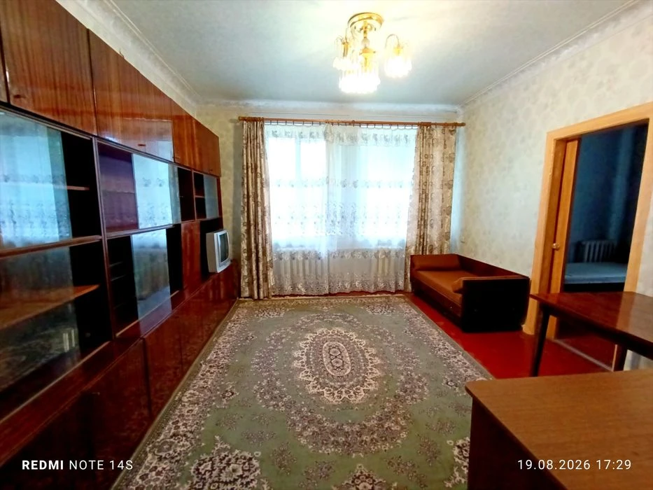 Real 3-room apartment in a brick house with autonomous heating