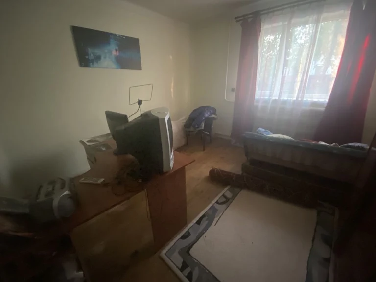 продам дім 6 соток