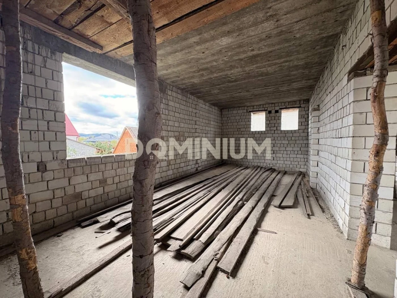 Продається будинок в м. Хуст Закарпатська область