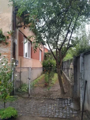 Продаж будинку в Хусті