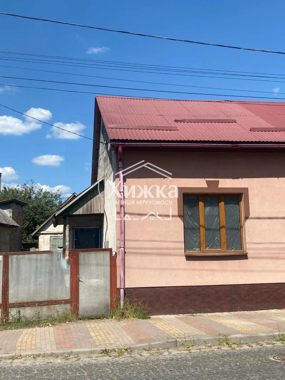 Продаж будинку у м. Хуст