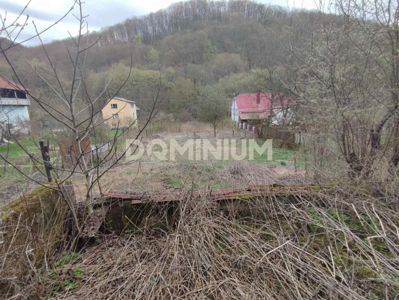 Продається будинок по вул. Зарічна