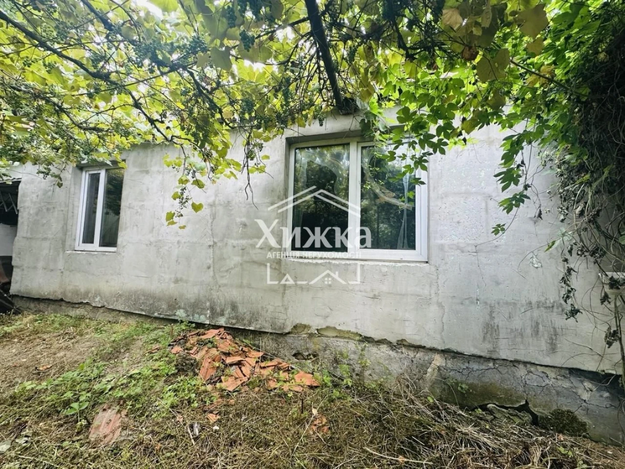 Продається будинок у м. Хуст