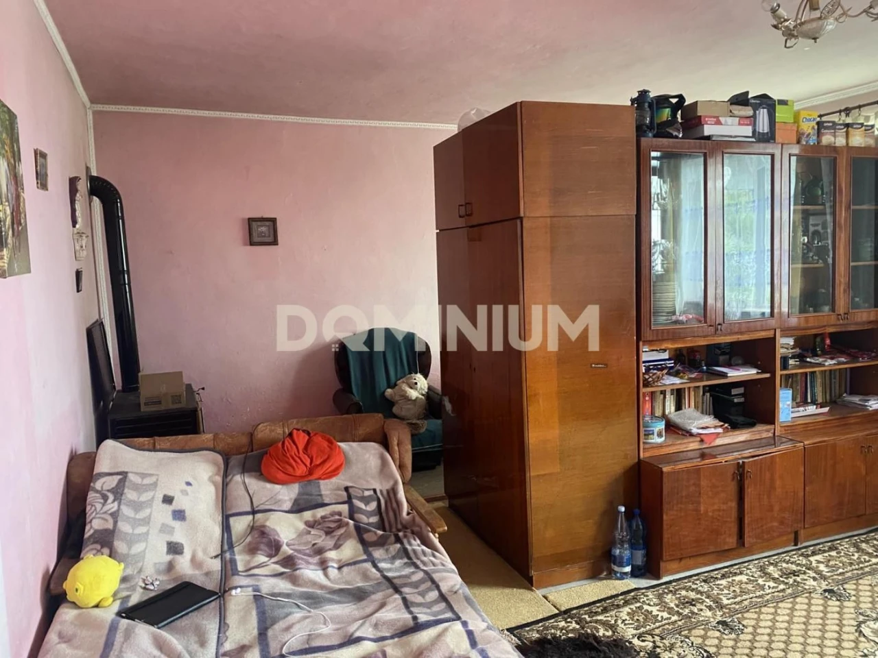 Продається будинок у м. Хуст