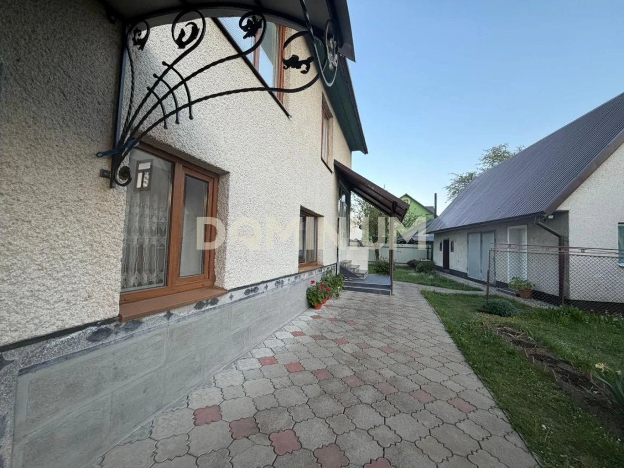 Продається будинок в селі Драгово