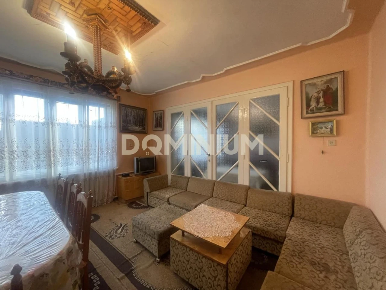 Продається будинок в м. Хуст