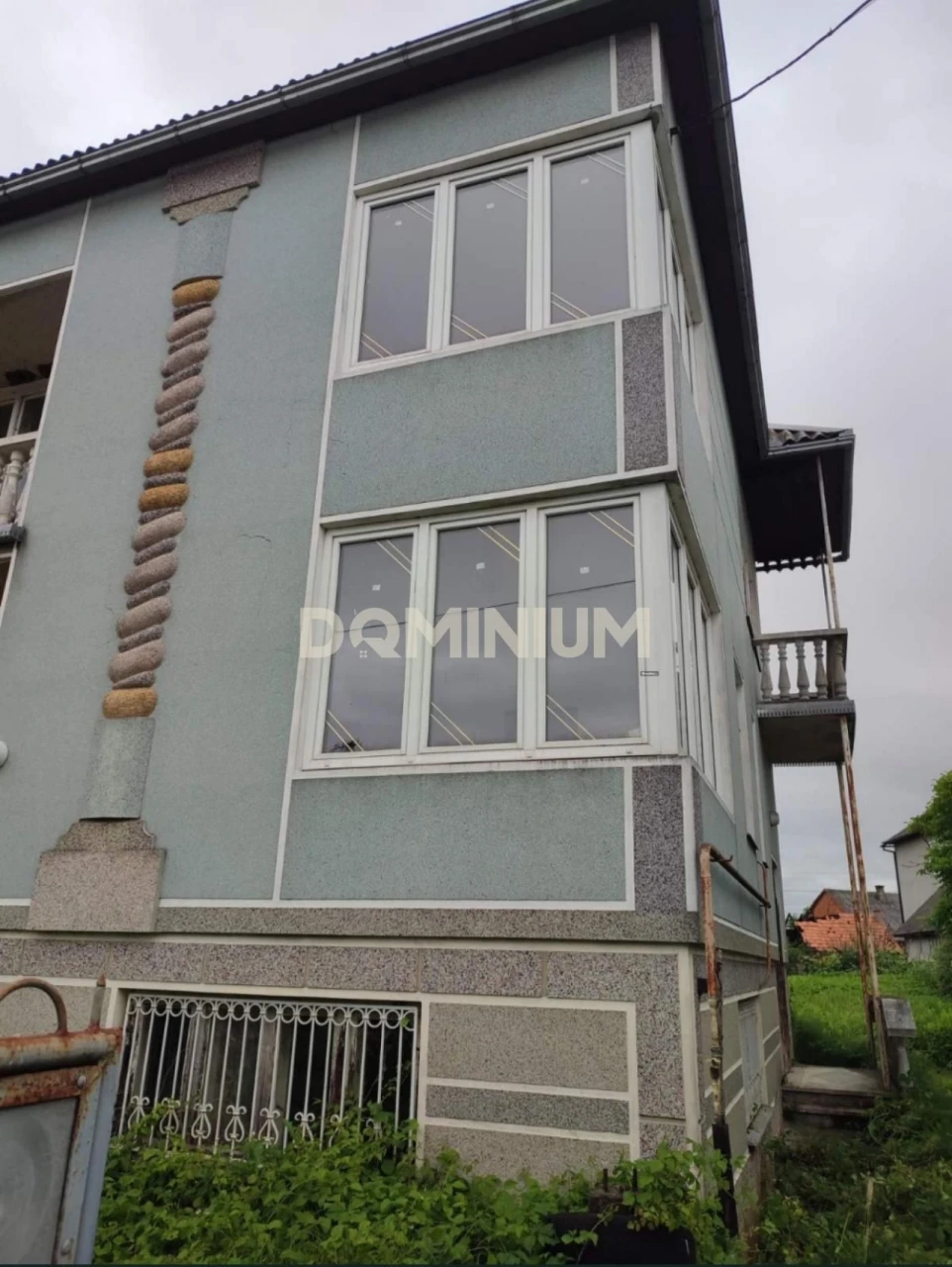 Продається 3-х поверховий будинок
