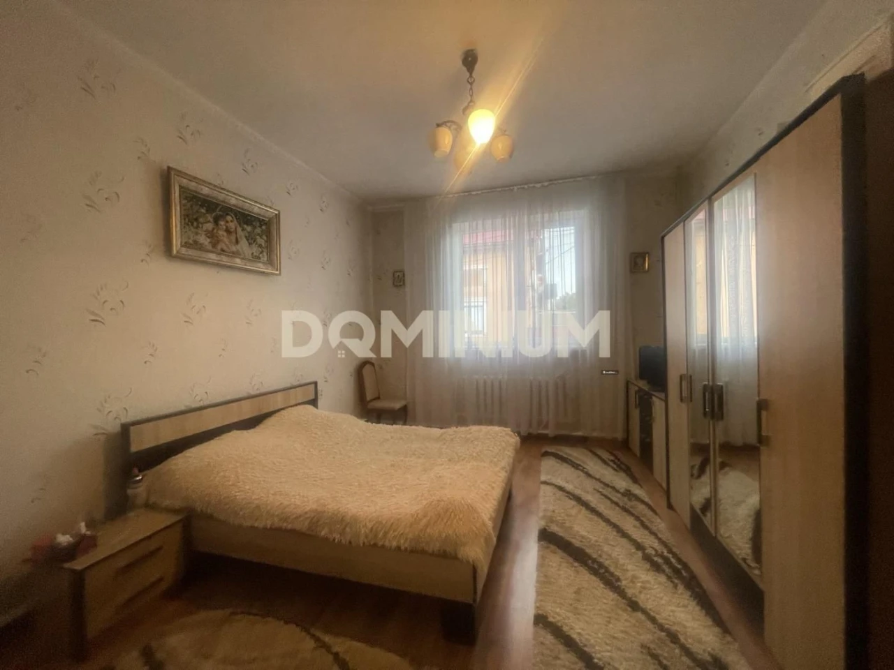 Продається будинок в центрі міста Хуст