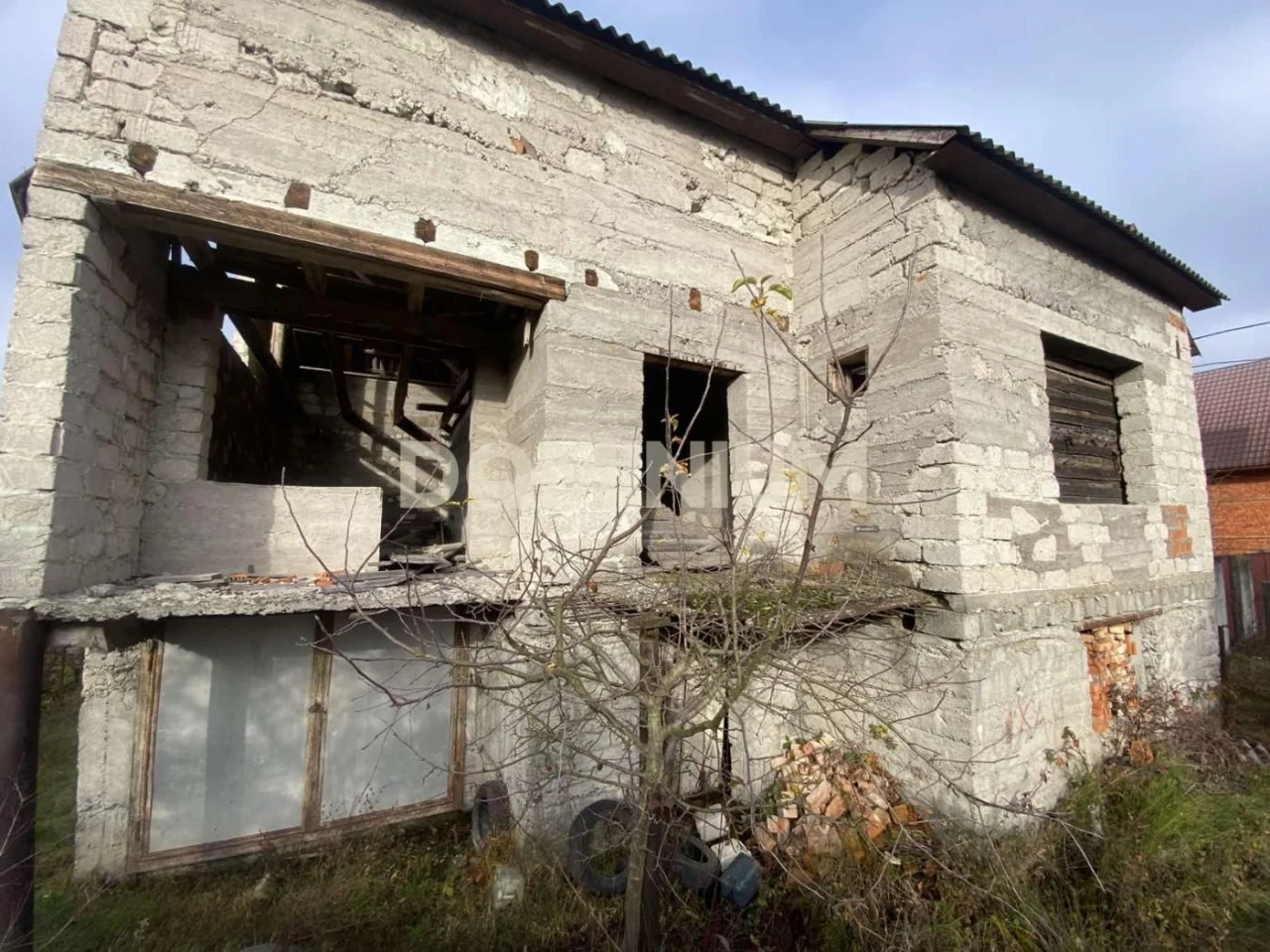 Продається недобудова у місті Хуст
