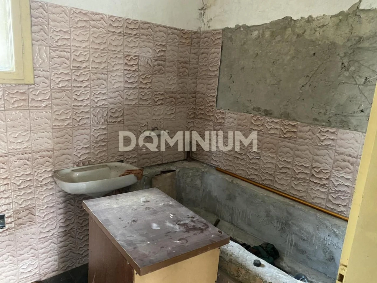 Продається недобудова у місті Хуст