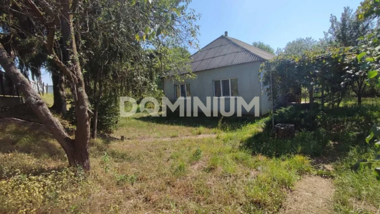 Продається будинок в Хусті