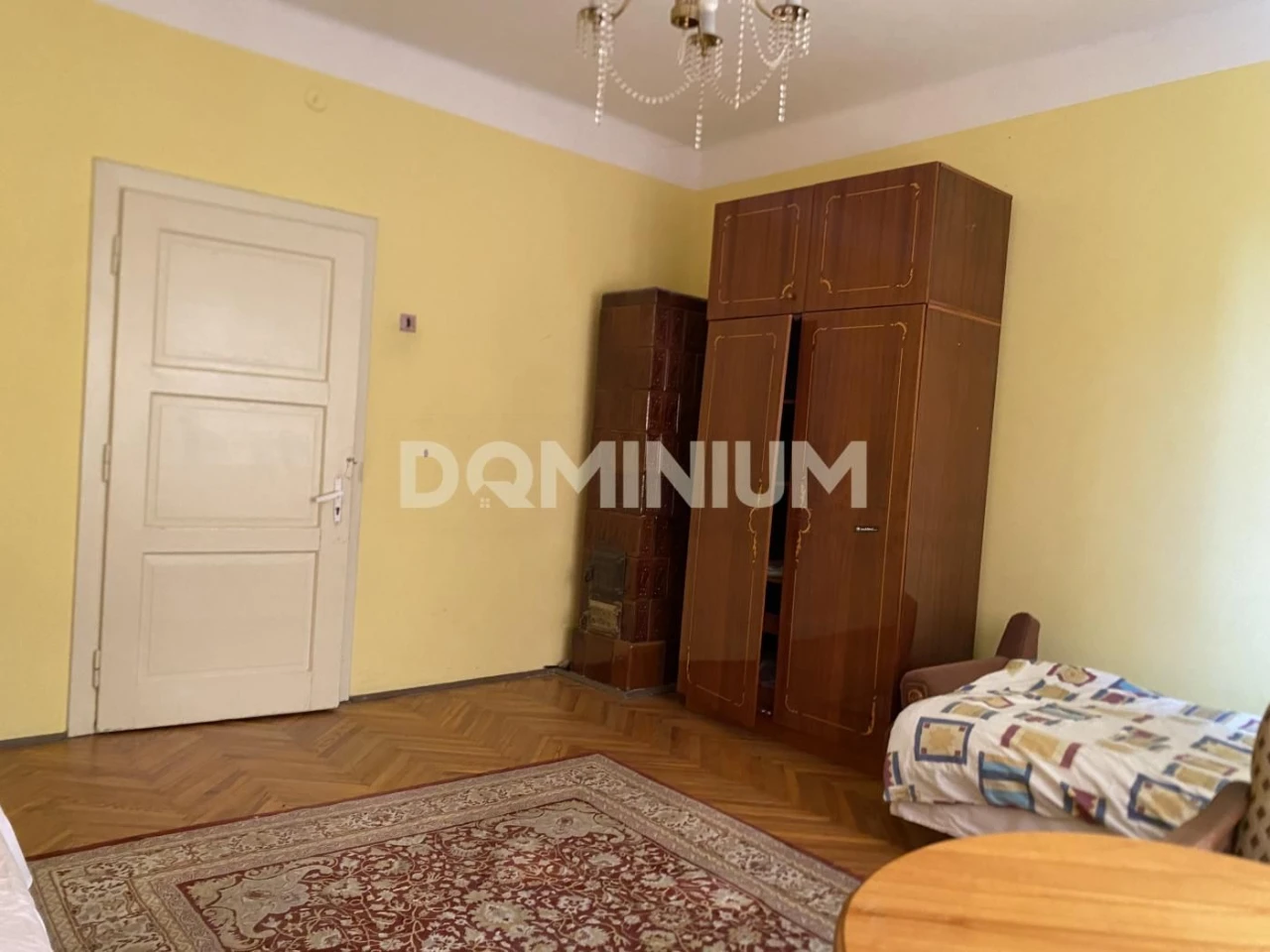 Продається будинок в м.Хуст