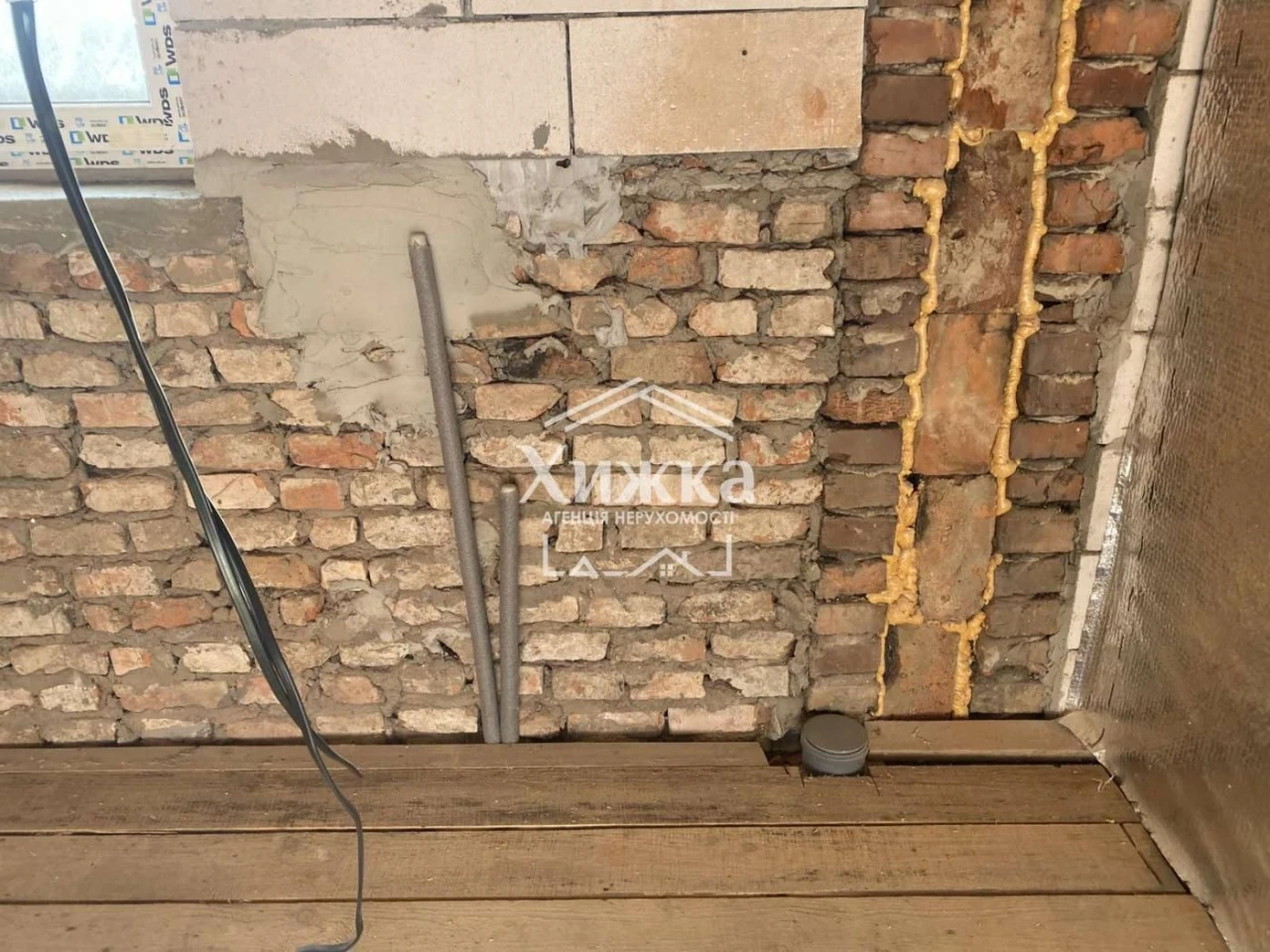 Продається будинок клубного типу у м. Хуст