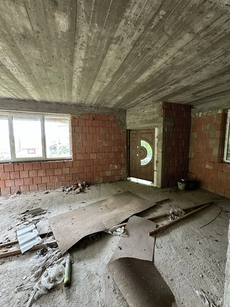 Будинок 165 м²