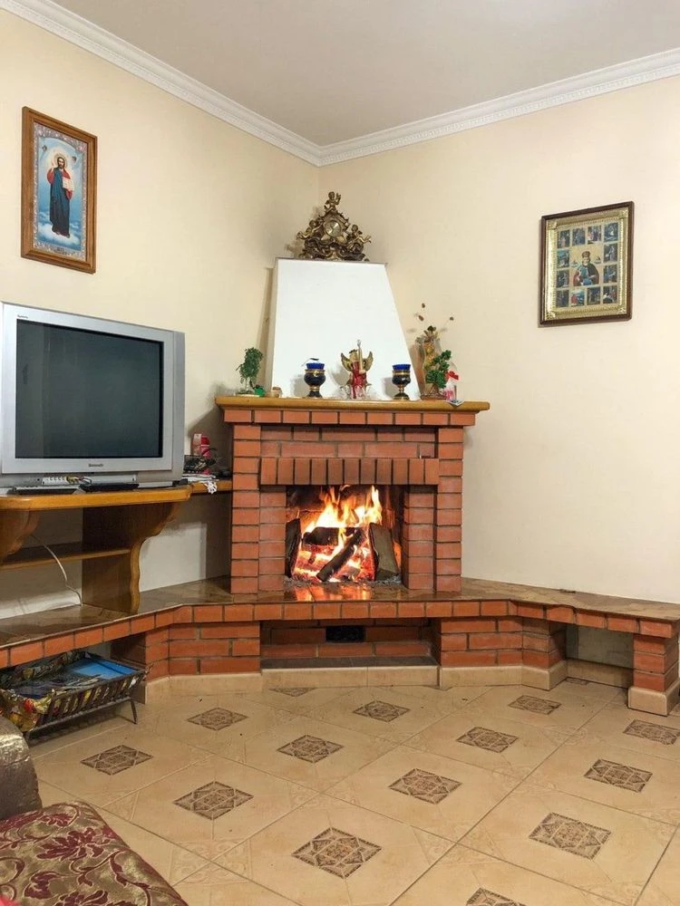 Продається будинок  в Закарпатті, м. Хуст