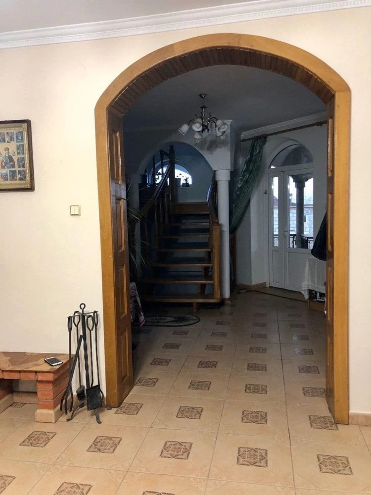 Продається будинок  в Закарпатті, м. Хуст