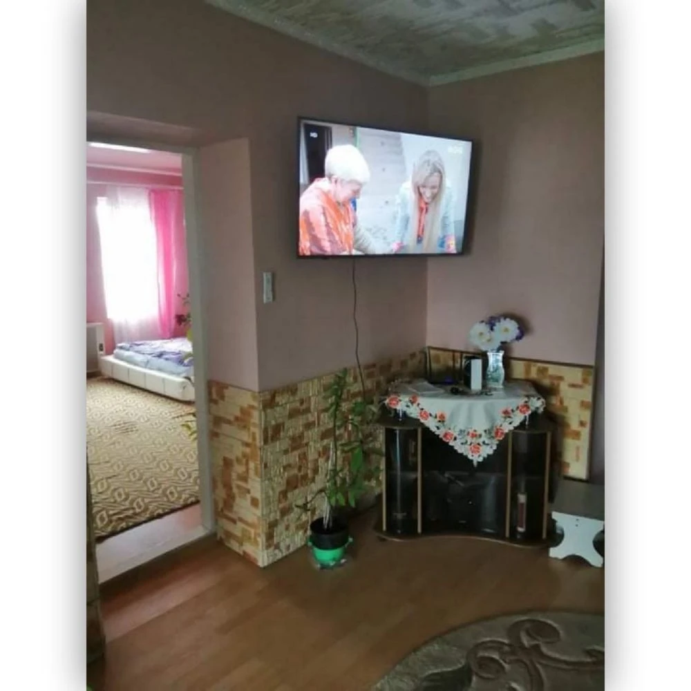 Продам будинок 5 км від міста Чоп