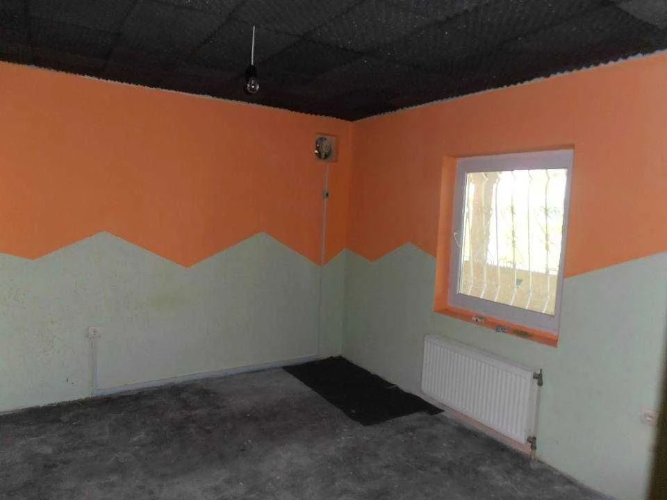 Будівля 390,5 кв.м. під будь-який бізнес,  в центральному па