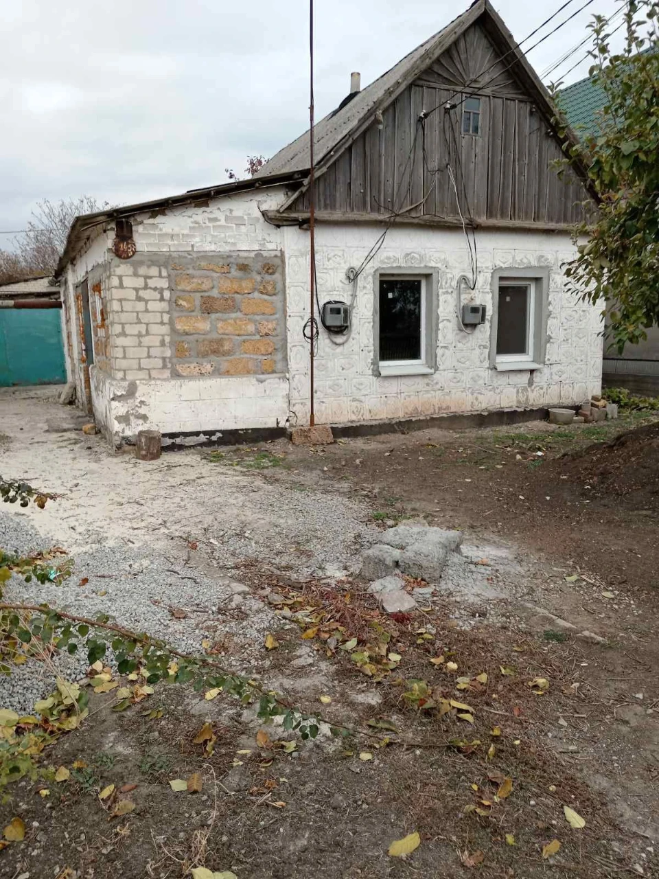 Продам будинок,по поводу оренди не турбувати!!