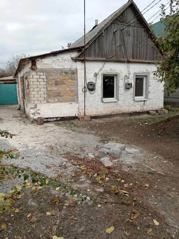 Продам будинок,по поводу оренди не турбувати!!