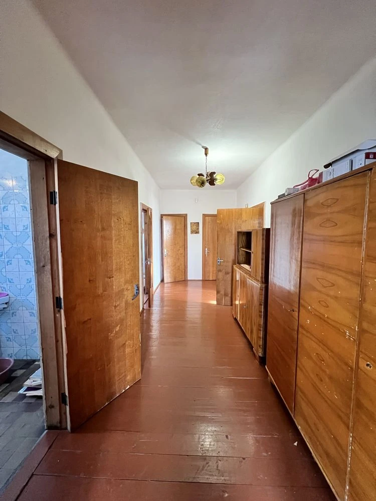 Продаю будинок, особняк, з земельною ділянкою в м. Болехів,