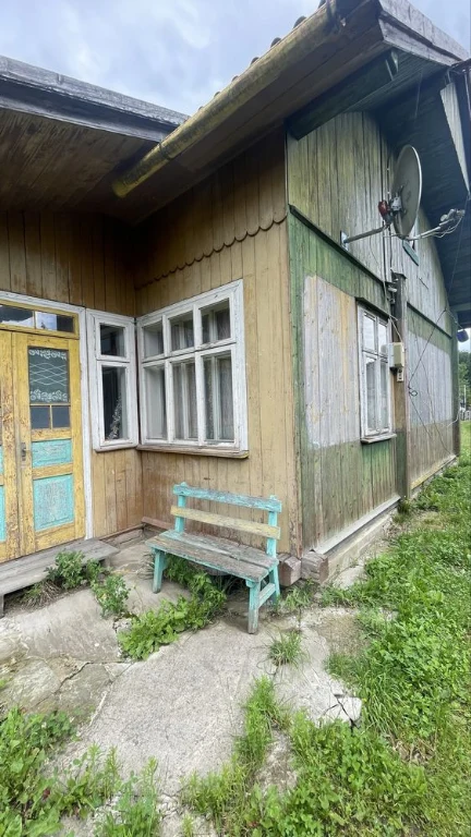 Продається деревяний будинок .Гори.Річка .Скелі Довбуша
