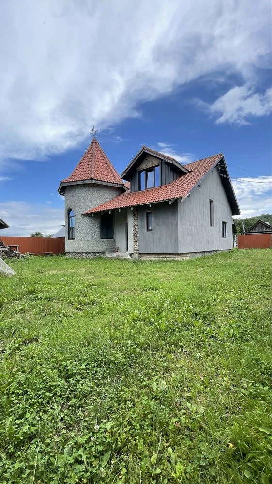 Продаж будинку .Басейн.Сауна.Річка.0