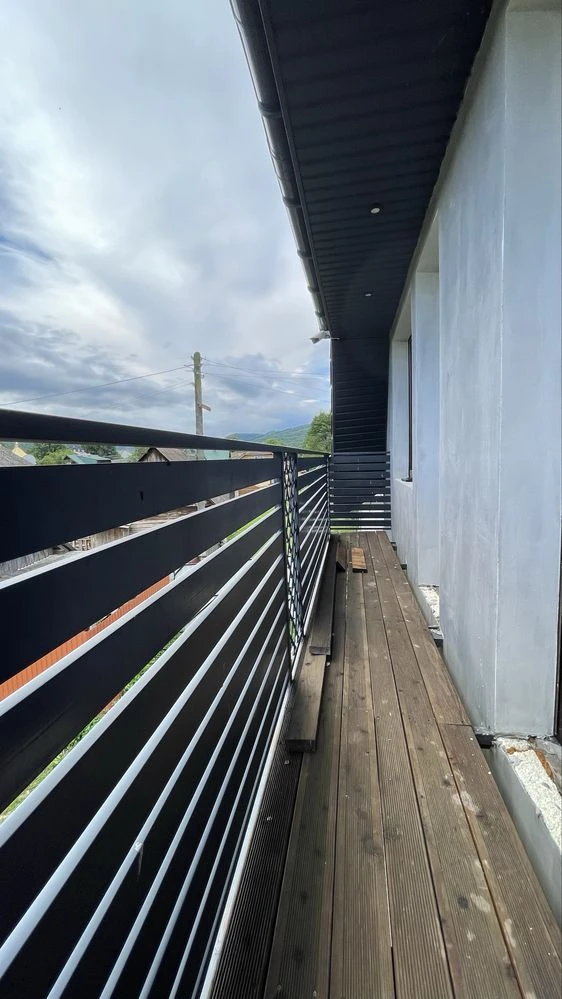 Продаж будинку .Басейн.Сауна.Річка.0