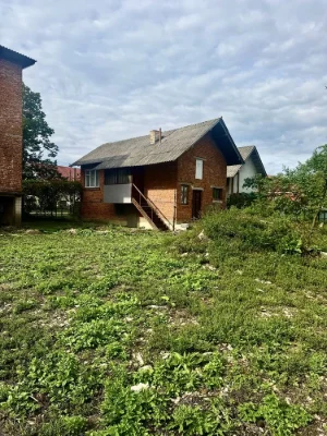 Продається Приватний Будинок