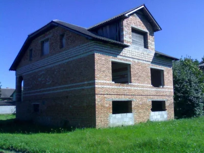 Продам будинок у гірській місцевості