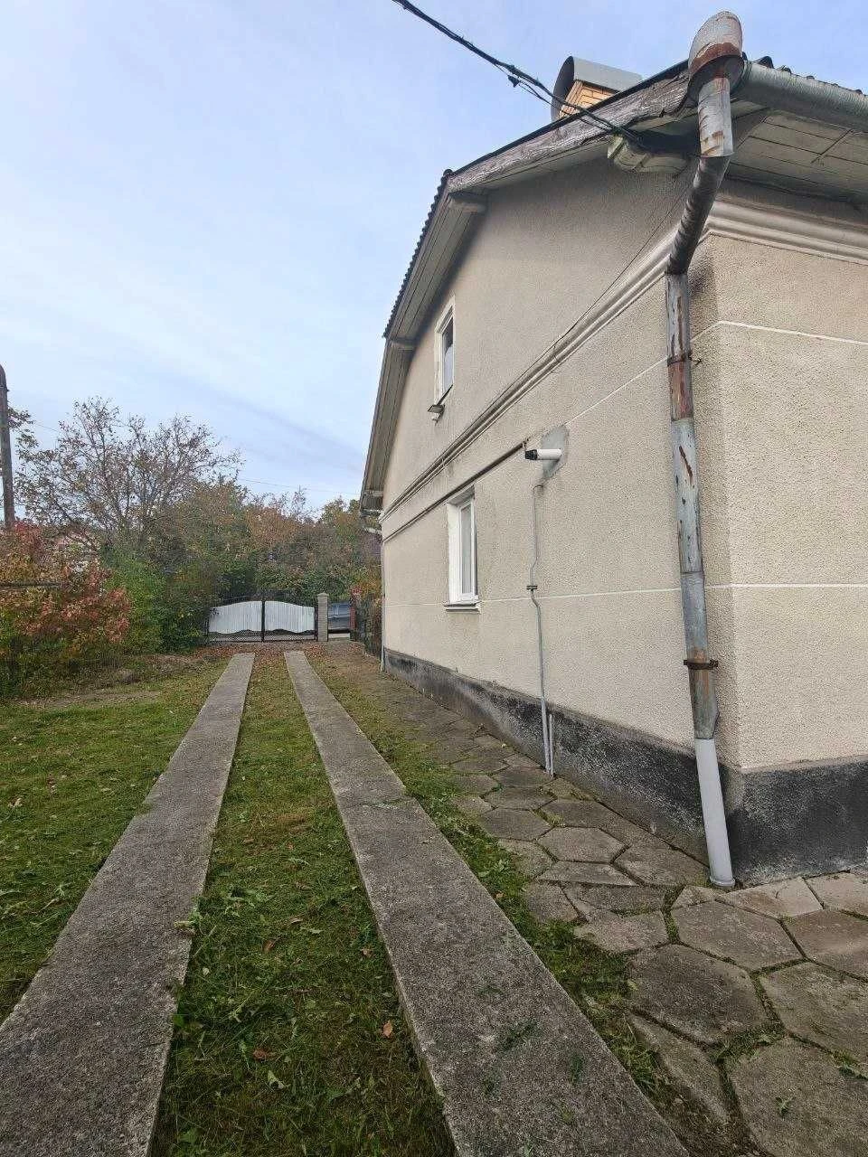 продаж будинку в Калуші, 18 соток землі