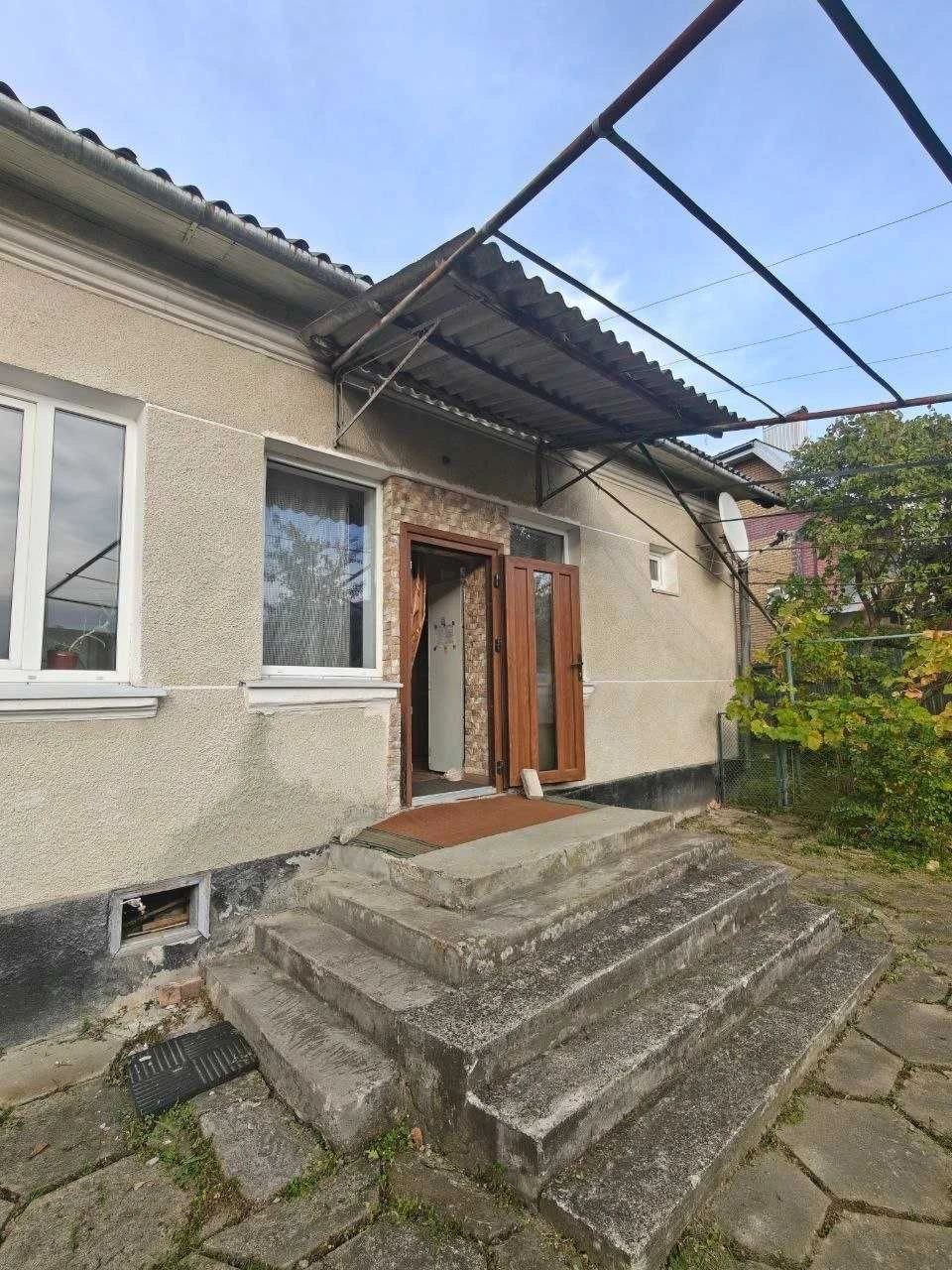 продаж будинку в Калуші, 18 соток землі