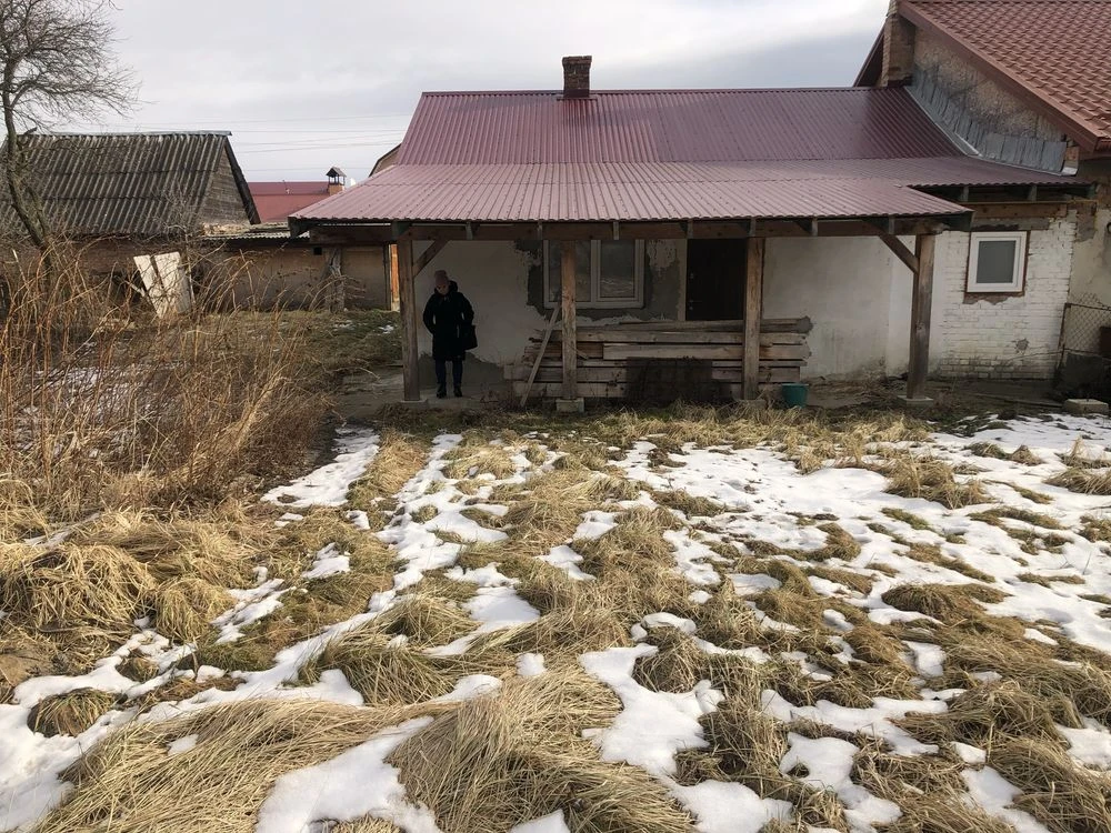 Продається 1/2 будинку (ВЛАСНИК)