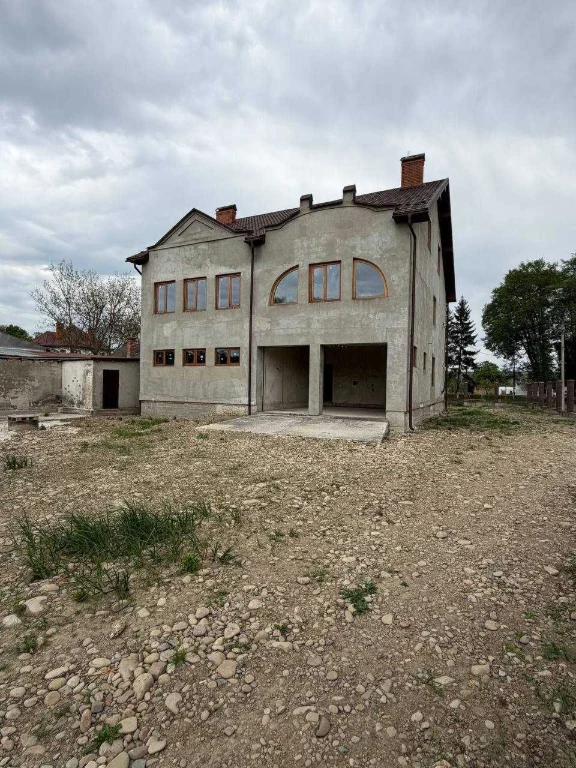 Продаж котеджу в м. Калуш