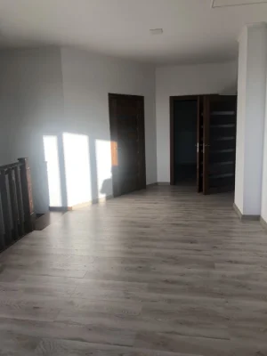 Продаж будинку р-н Хотінь
