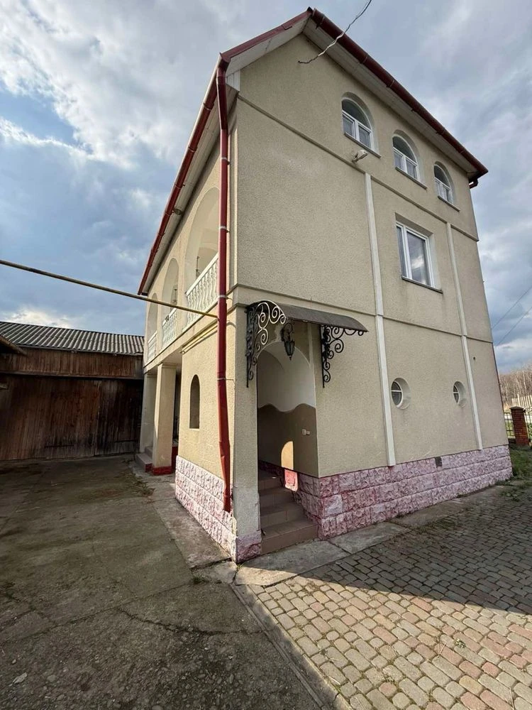 Продаж будинку до Калуша 3 км