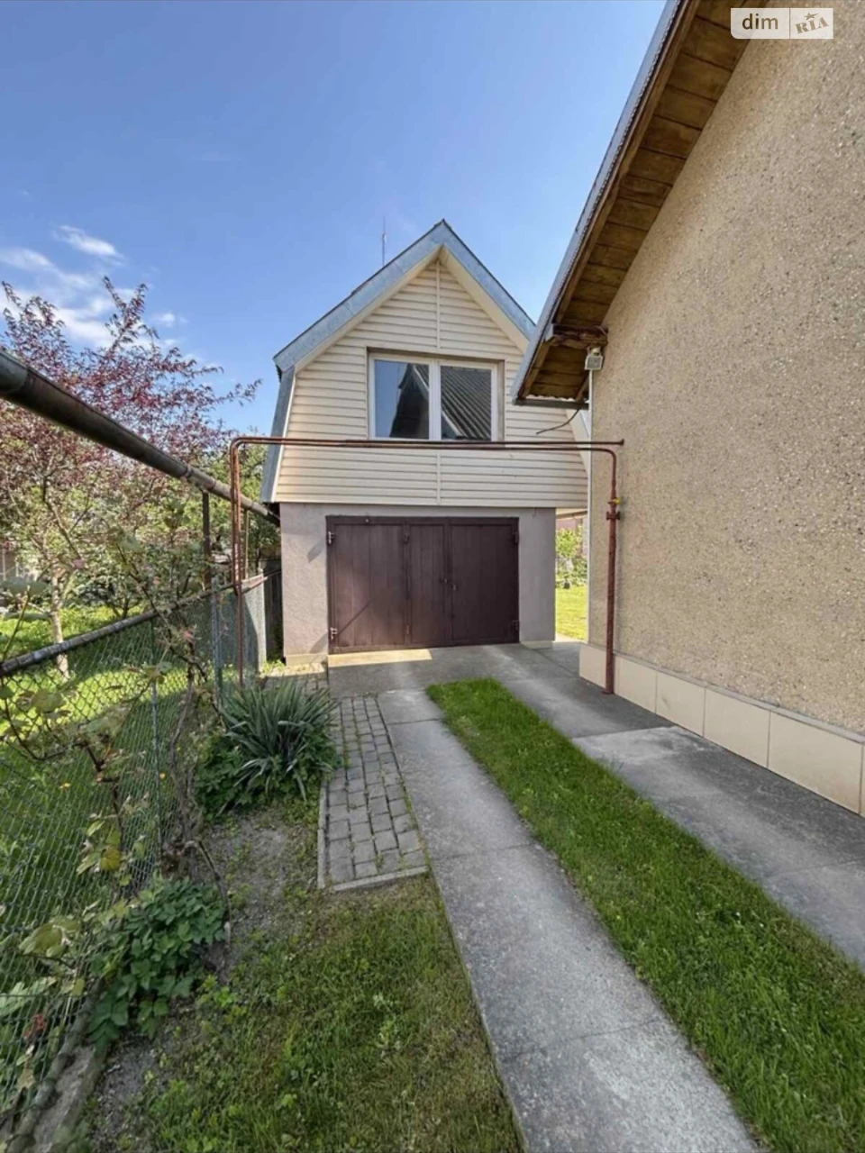 Продаж Дім