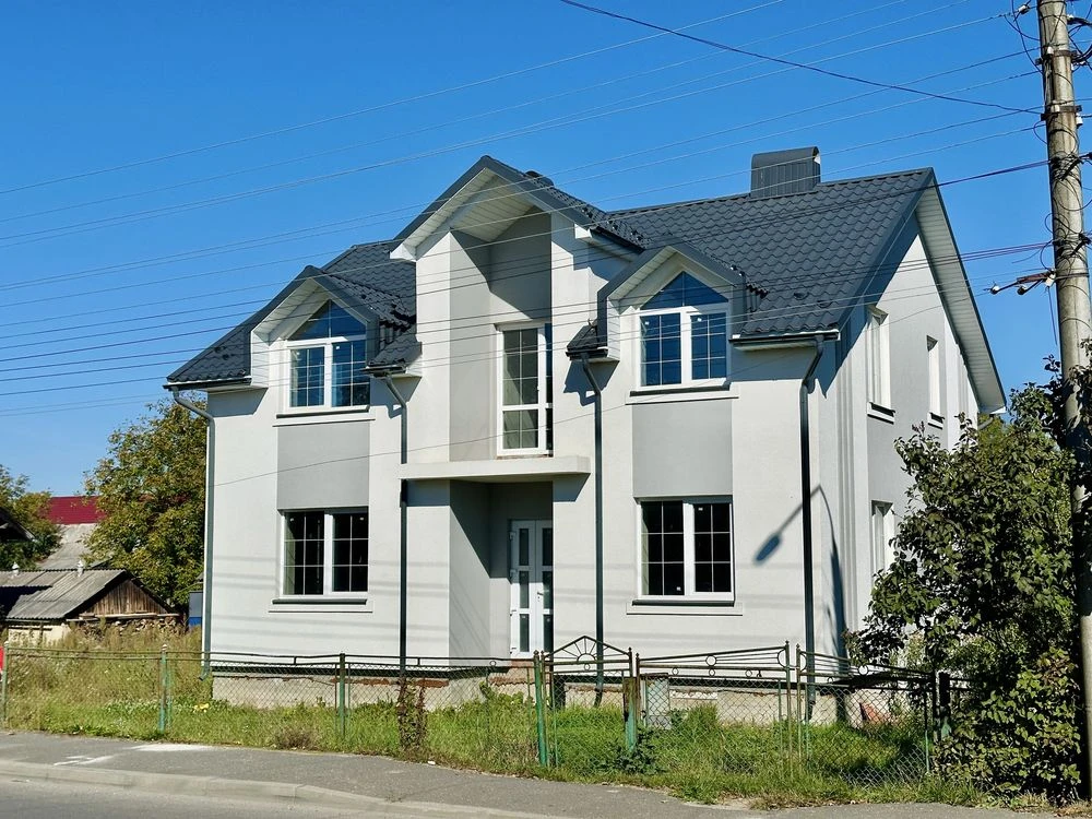 Продається будинок (136.7 м²) з готовим фасадом, м. Коломия