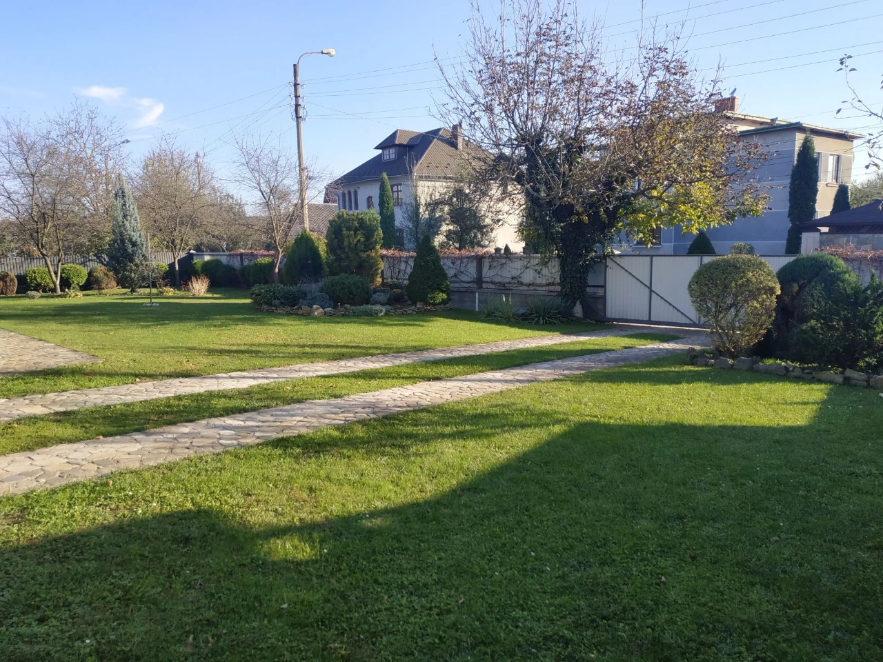 Продам будинок біля парку ім.Шевченка.