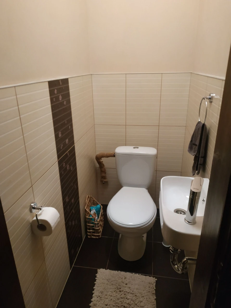 Продам будинок біля парку ім.Шевченка.