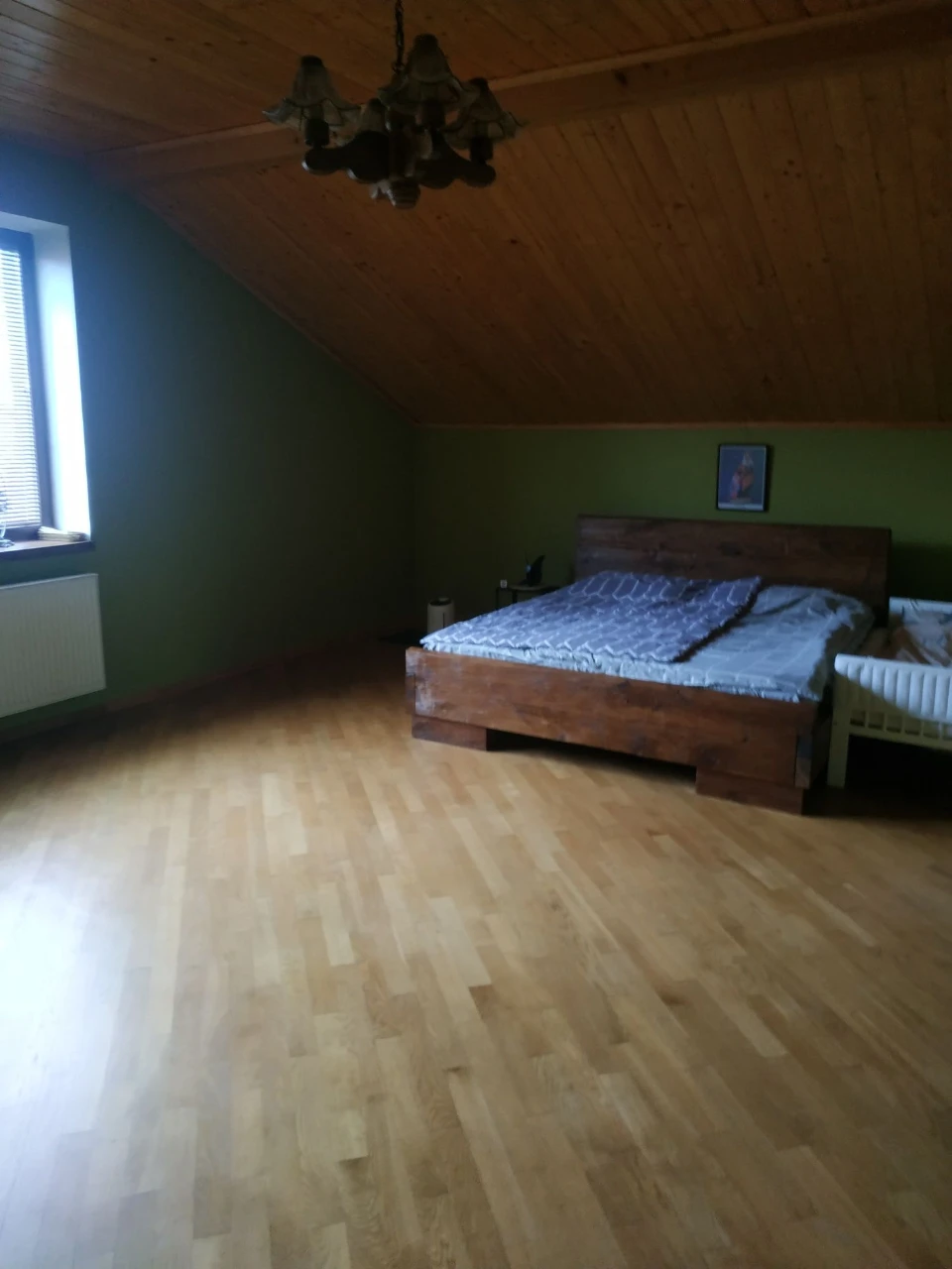 Продам будинок біля парку ім.Шевченка.