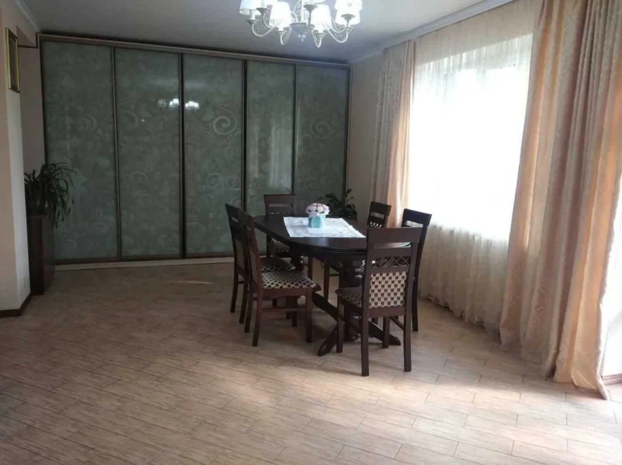 Сучасний особняк