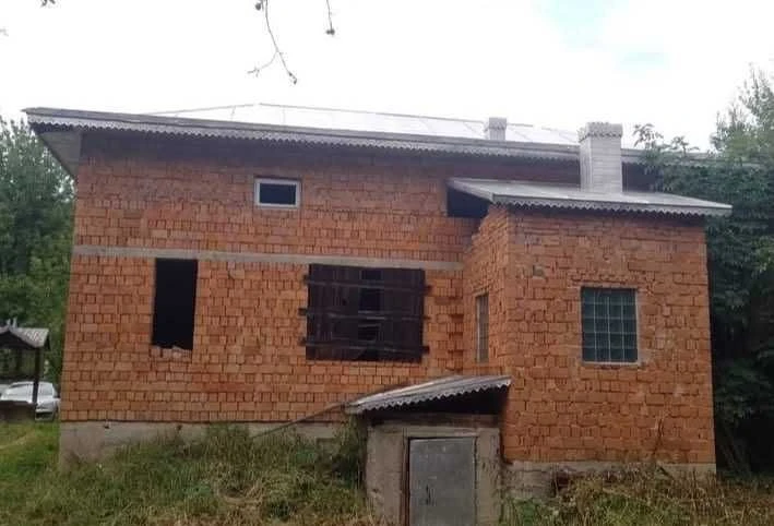 Продається будинок в Карпатах